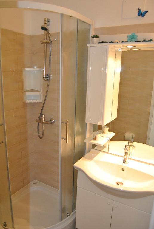 Apartments & Studio Matan โรวีน ภายนอก รูปภาพ